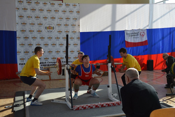 Юноша-пауэрлифтер из Каменска-Уральского на Кубке Свердловской области выполнил норматив взрослого разряда и стал лучшим в состязании