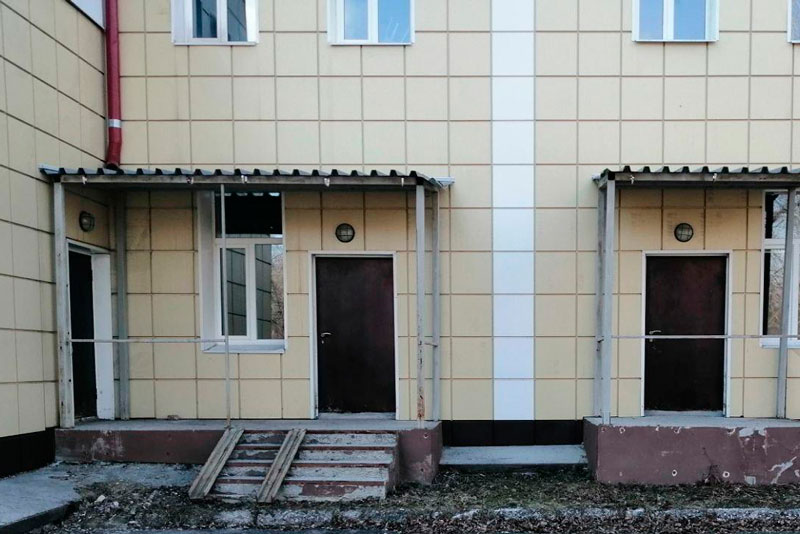 Портал KU66.RU выяснил, кто в Каменске-Уральском подхватил коронавирус: пациент пожилой, его изолировали от окружающих в особый бокс