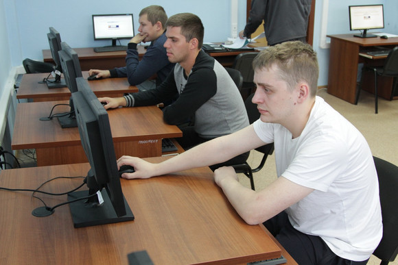 На СинТЗ в Каменске-Уральском прошел конкурс мастерства среди дефектоскопистов