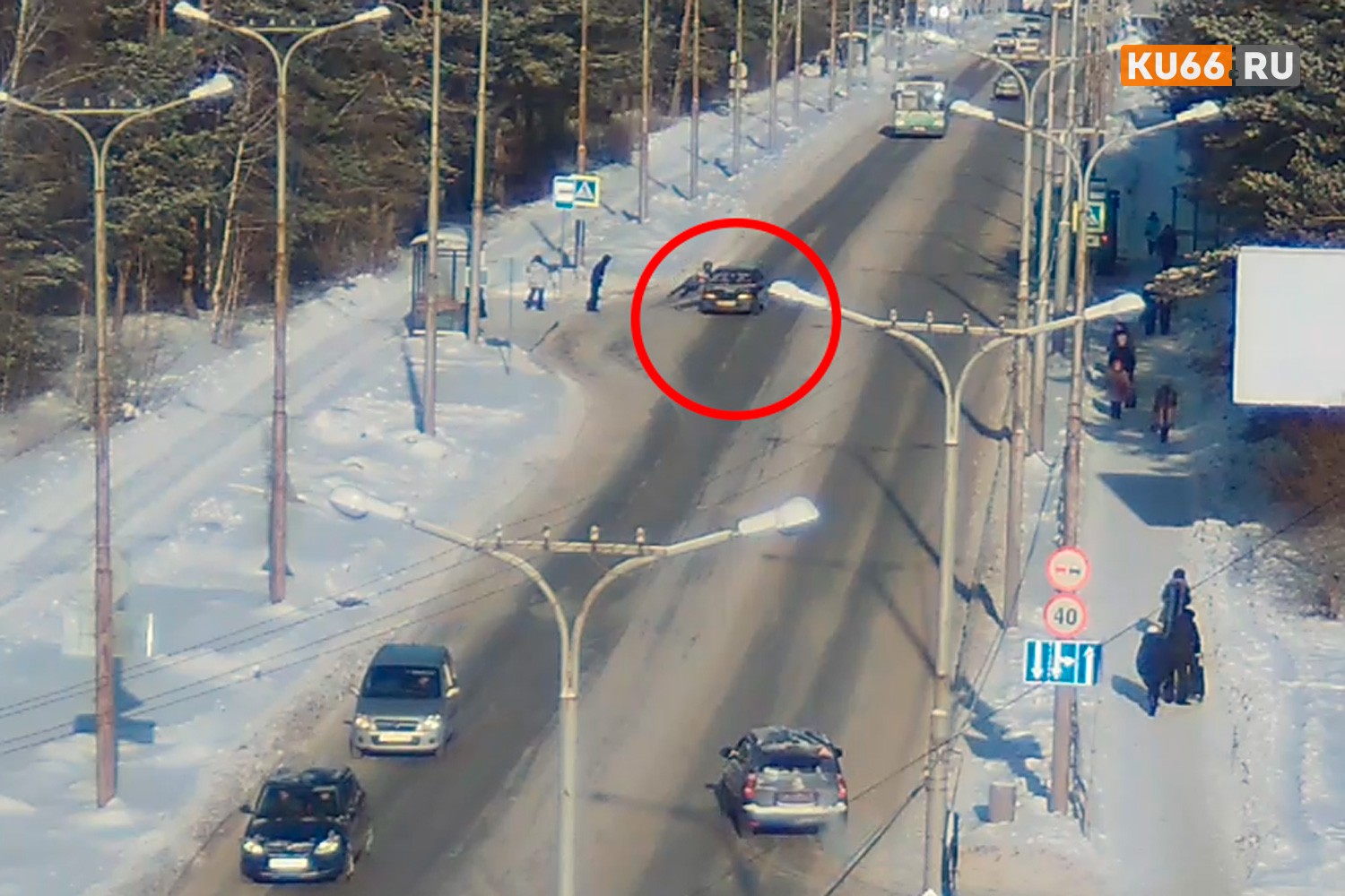 Очередное ЧП на «зебре» в Каменске-Уральском: водитель ВАЗа сбил на ул. Рябова женщину на костылях. Пострадавшая в больнице