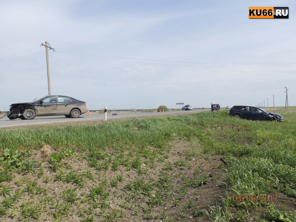 Сегодня под Каменском-Уральским в ДТП пострадали два человека. ФОТО Сегодня под Каменском-Уральским в ДТП пострадали два человека. ФОТО