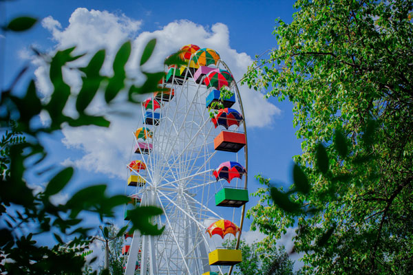 Новые развлечения и безопасность: летние обновления в Парке культуры и отдыха Каменска-Уральского | В Каменске-Уральском открыл сезон Парк культуры и отдыха