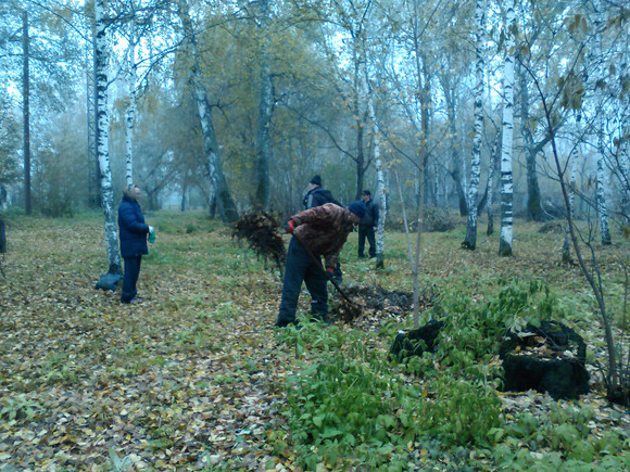 Продолжается благоустройство парка синарских трубников в Каменске-Уральском
