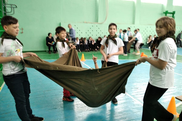 В Каменске-Уральском по случаю Всемирного дня гражданской обороны в школе № 31 прошел открытый урок