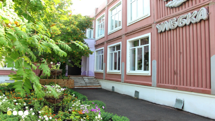 «Русал» подарит на 30-летие детскому садику в Каменске-Уральском покрытие уличной спортплощадки, а позже оснастит ее тренажерами и не только