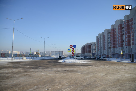 На одной из улиц в Каменске-Уральском изменилась схема движения. Госавтоинспекция предупреждает водителей и грозится штрафами… ФОТО