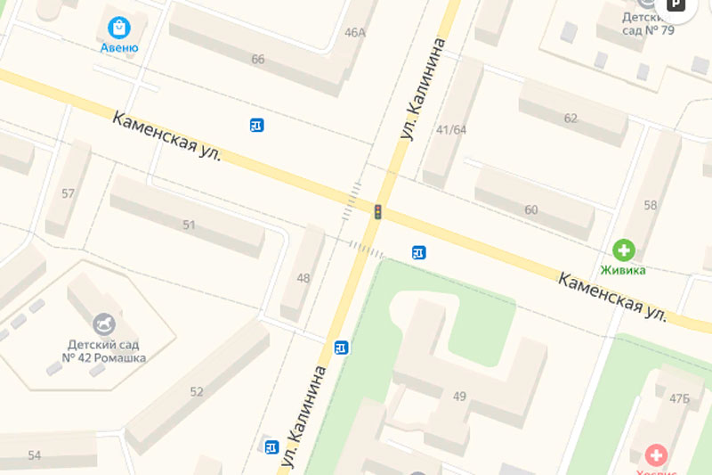 Развели потоки. На перекрестке улиц Каменская и Калинина — новый режим работы светофора. Водителям Каменска-Уральского будет безопаснее