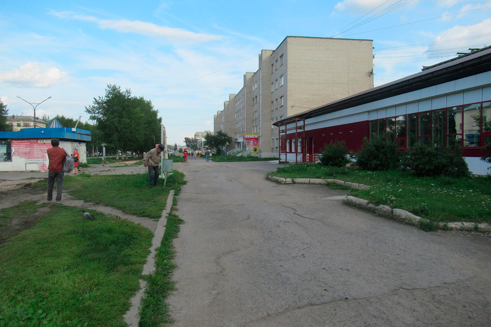 Все ларьки у выставочного зала в Каменске-Уральском снесут, а остановку транспорта обновят – в 2019 году начнется глобальная реконструкция!
