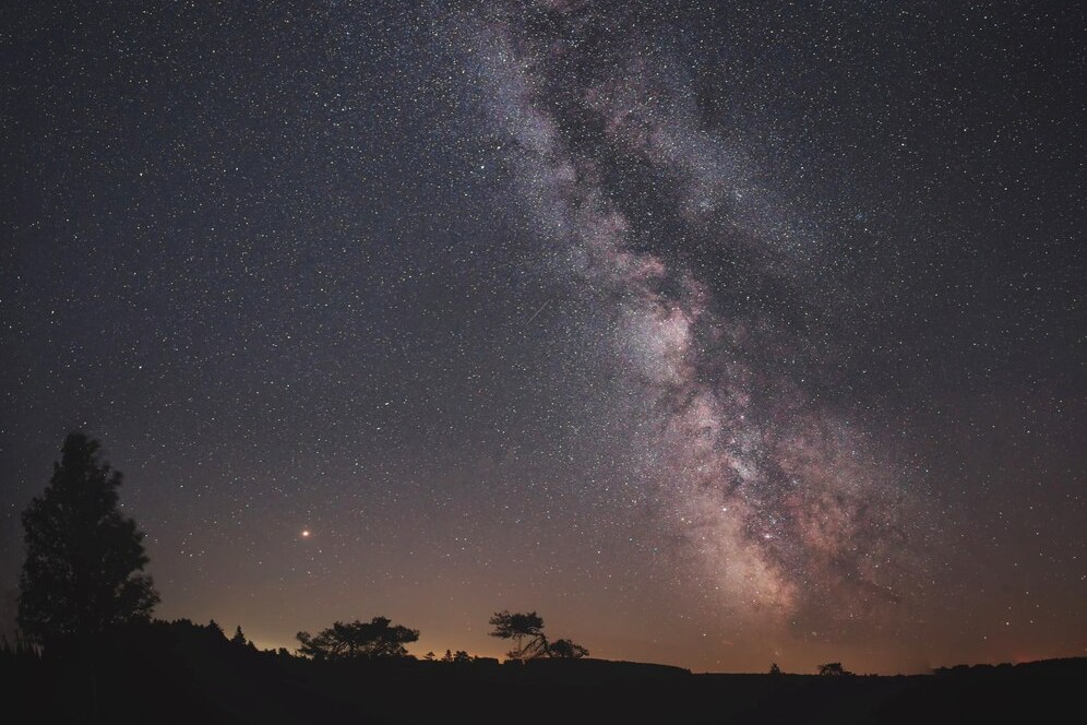 В ночь на 18 ноября на улицу нужно выйти всем