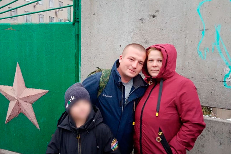 Жительница Каменска-Уральского добивается возвращения отца троих детей со спецоперации