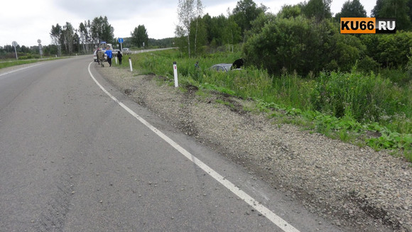 В воскресенье под Каменском-Уральским в ДТП пострадал один человек. ФОТО