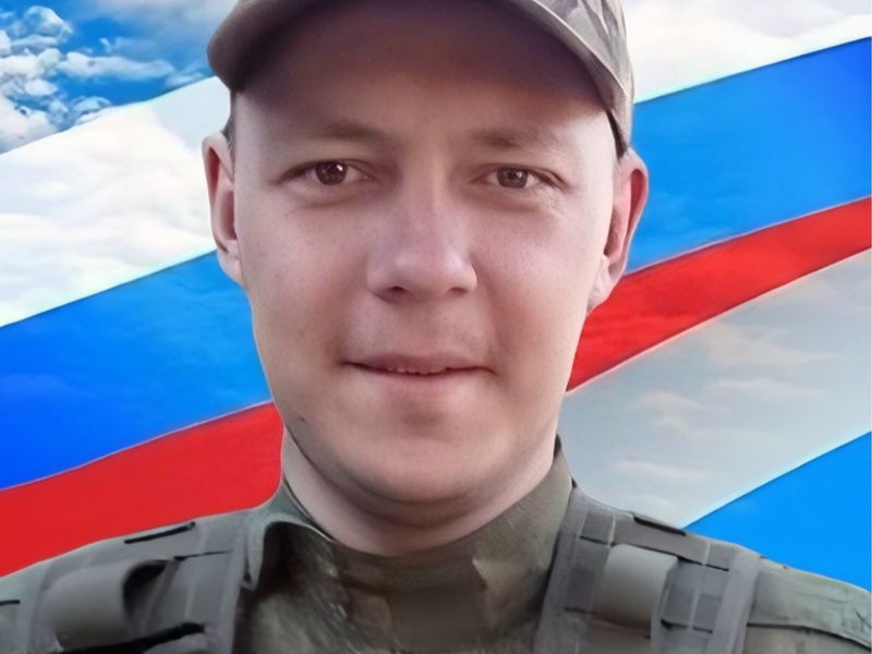 «Представлен к ордену Мужества»: земляк из Каменска-Уральского Олег Анищенко погиб при исполнении долга | Олег Анищенко из Каменска-Уральского представлен к ордену Мужества посмертно