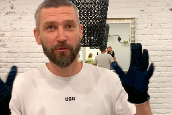 Воры взломали сейф лидера Uma2rman с надписью "Нет денег и драгоценностей"