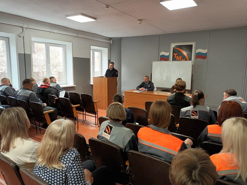 В полиции Каменска-Уральского рассказали, как уберечься от мошенников, требующих денег, чтобы «спасти» родственника