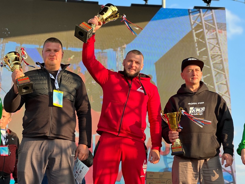 Громкие тачки: каменские автовладельцы взяли награды на чемпионате России по автозвуку в Екатеринбурге | Каменские авто стали самыми громкими на чемпионате по автозвуку