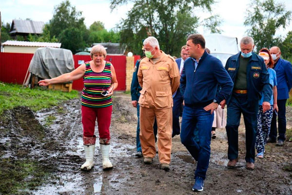 Губернатор Куйвашев анонсировал приезд в Каменск-Уральский, спросил в своем Instagram, «какие там проблемы», чтобы разбираться на месте Губернатор Куйвашев анонсировал приезд в Каменск-Уральский, спросил в своем Instagram, «какие там проблемы», чтобы разбираться на месте