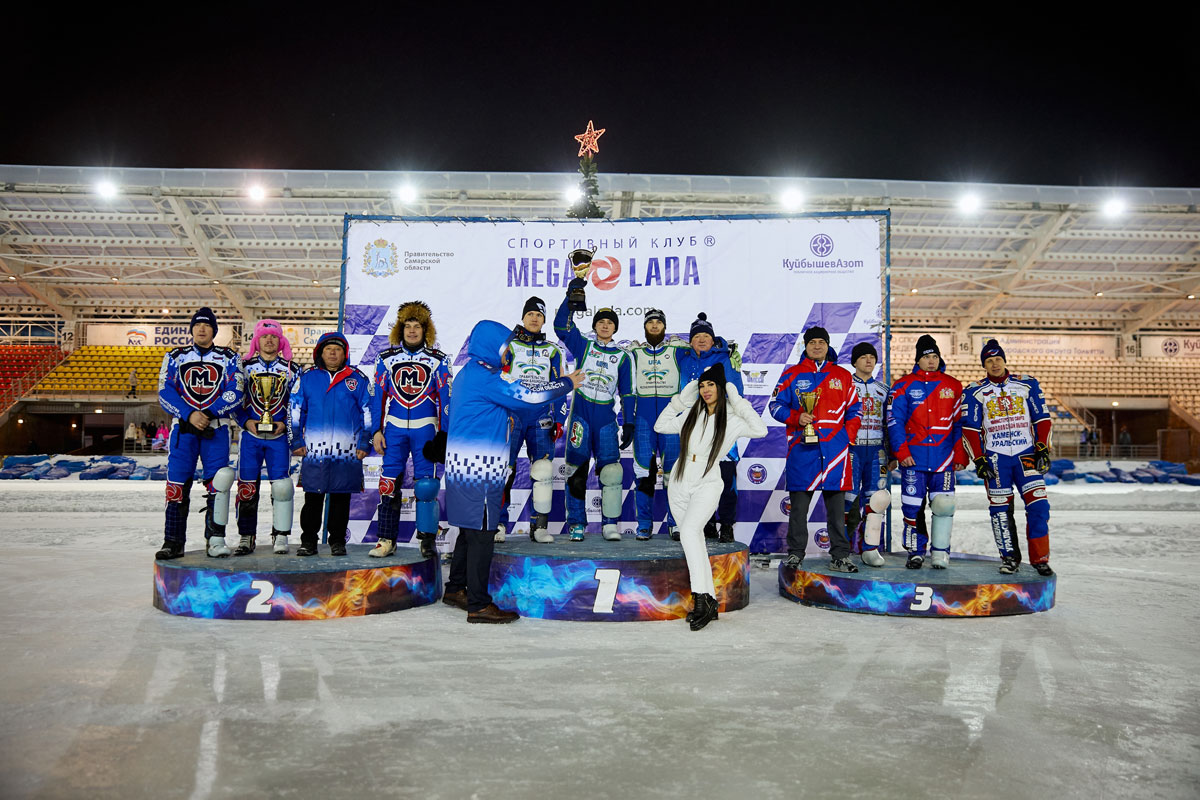 пьедестал Чемпионата России в Суперлиге в Тольятти 14-15 февраля