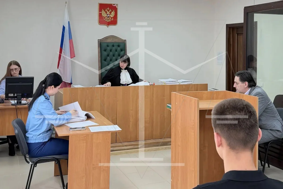 В Каменске-Уральском начался суд по делу об истязании девушек на автомойке